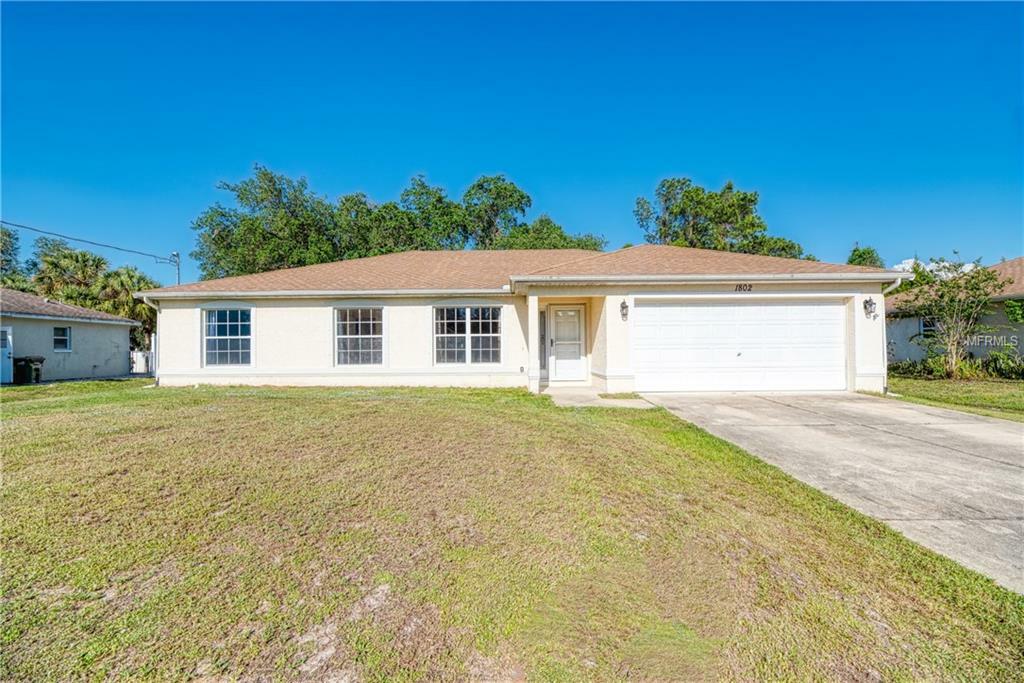 Property Photo:  1802 S Chamberlain Boulevard  FL 34286 