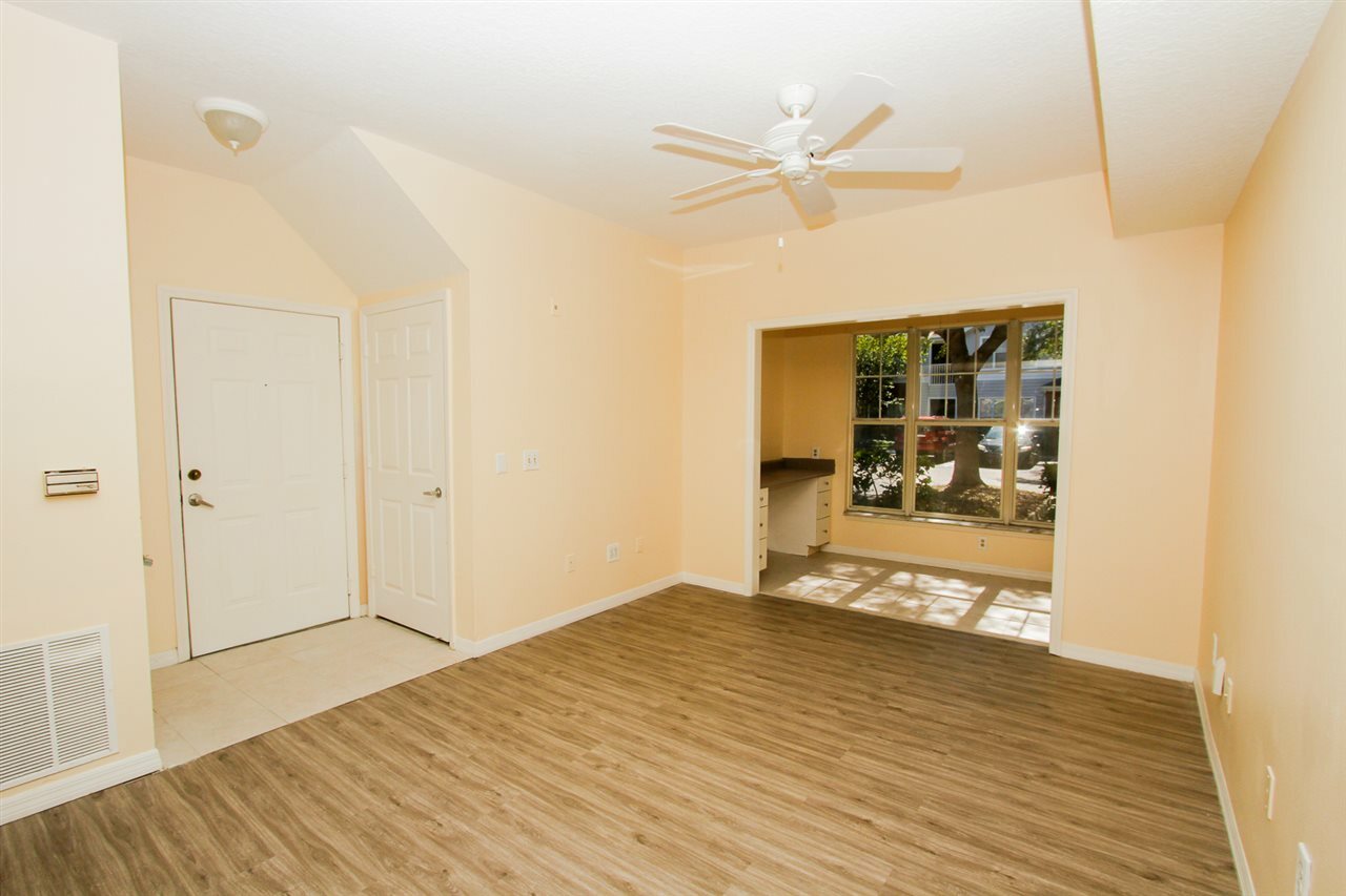 Property Photo:  13105 Harbour Vista Circle  FL 32080 