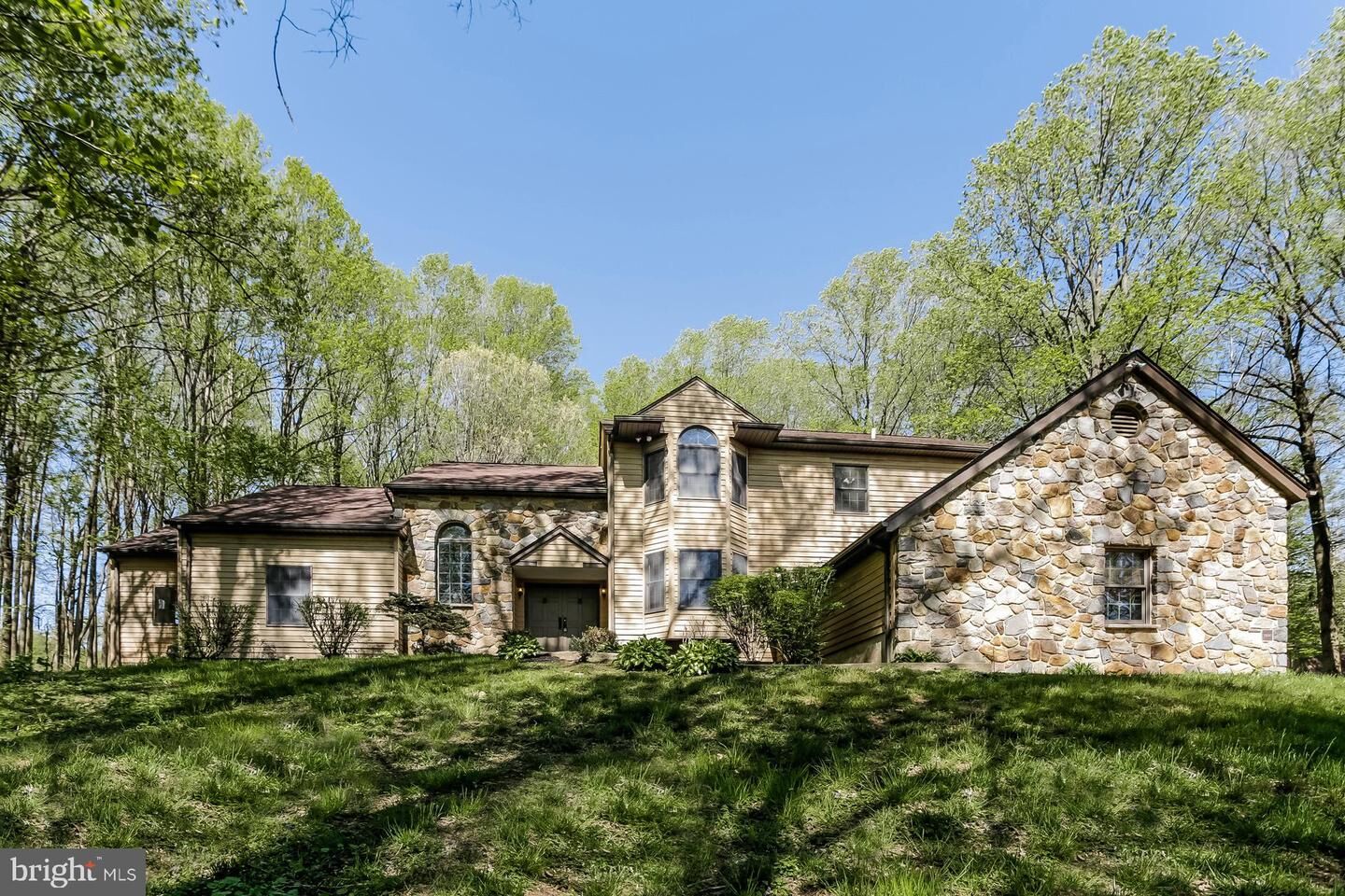 Property Photo:  907 Stargazers Road  PA 19320 