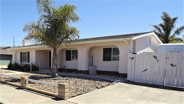 Property Photo:  668 Charles Street  CA 93433 