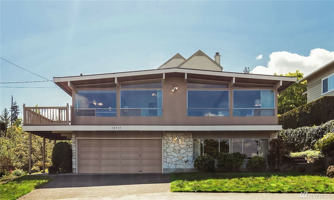 Property Photo: 10735 Forest Ave S WA 98178