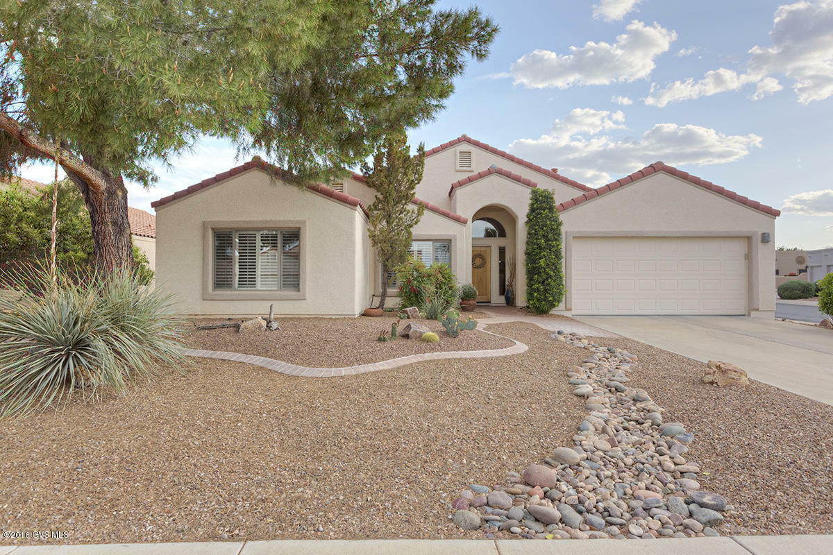 Property Photo:  611 W Links Lane  AZ 85614 