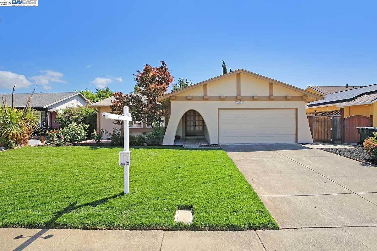 Property Photo:  527 Colusa Way  CA 94551 