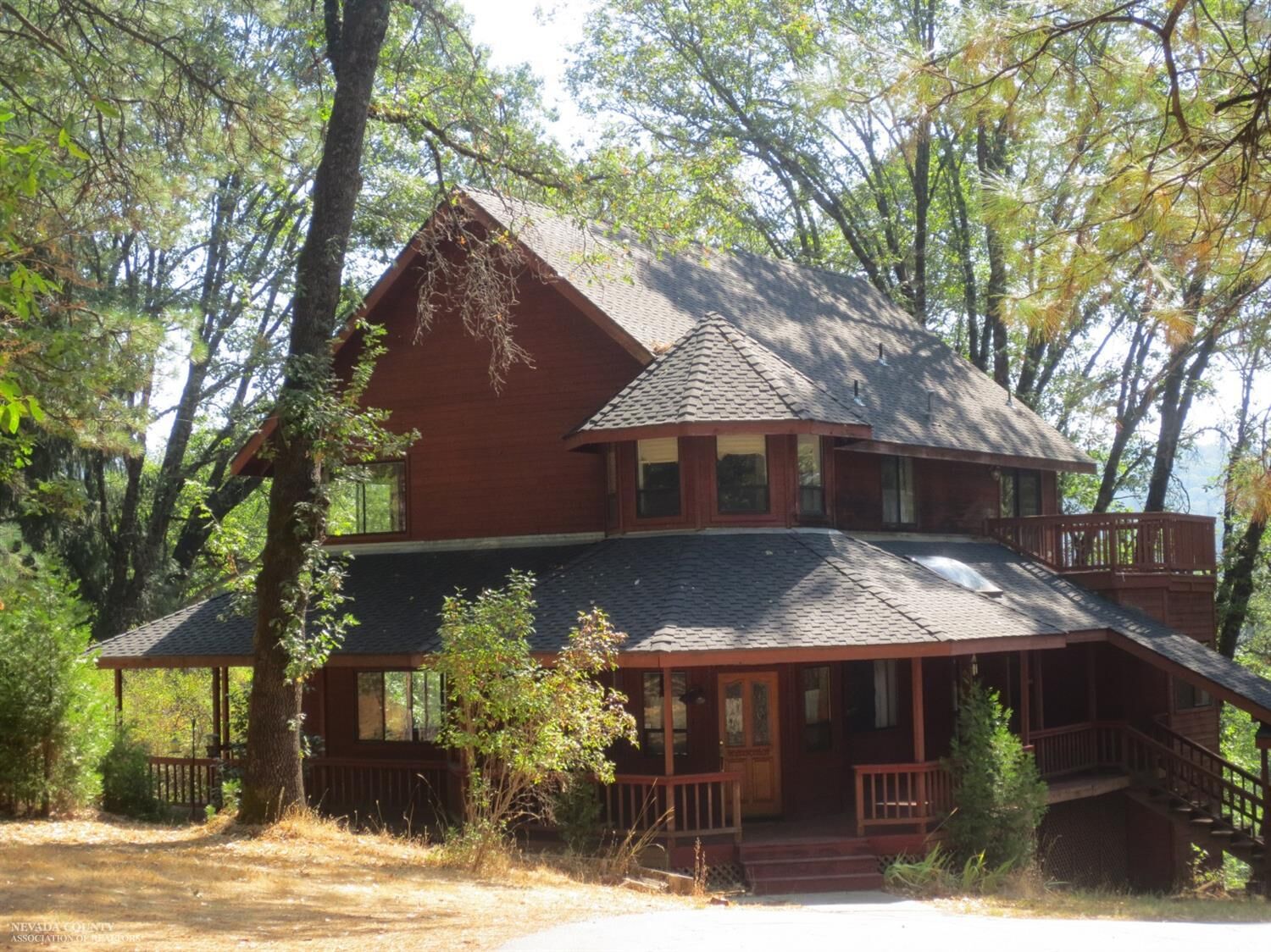 Property Photo:  14277 Frederick Way  CA 95945 