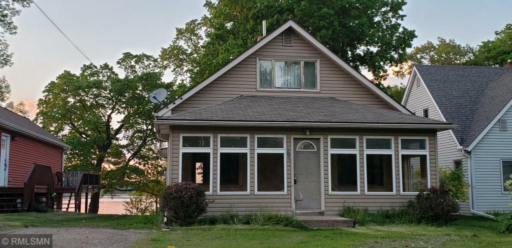 Property Photo:  320 Lake Street  MN 56342 