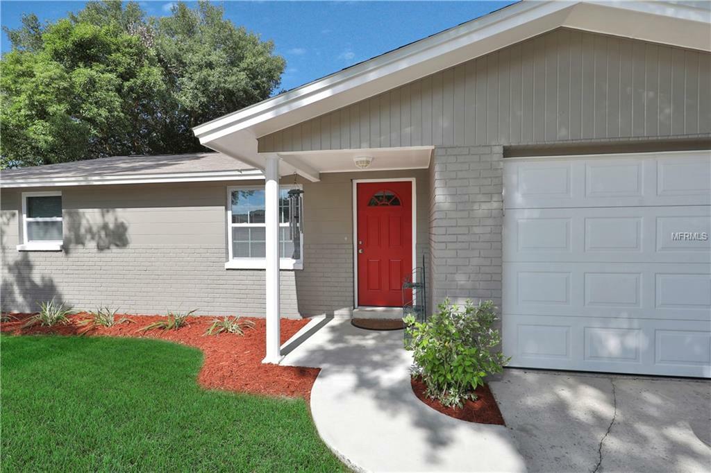 Property Photo:  6053 20th Street  FL 33542 