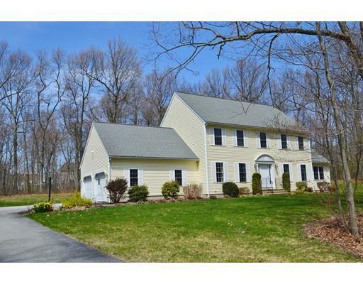 Property Photo:  32 Laurelwood Drive  MA 01605 