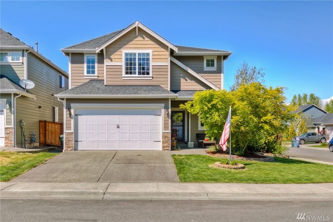 Property Photo:  8137 165th St Ct E  WA 98375 