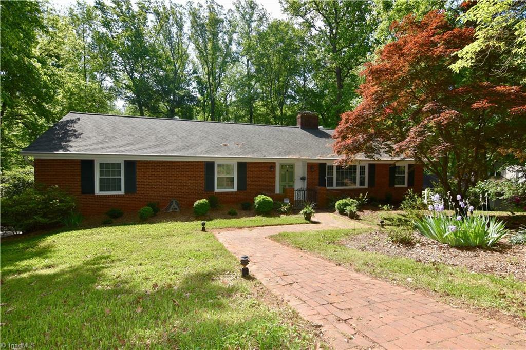 Property Photo:  2440 Merrimont Drive  NC 27106 