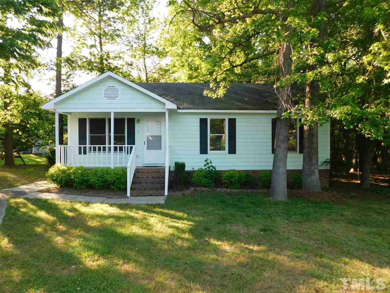 Property Photo:  5 Towne Crier Court  NC 27591 