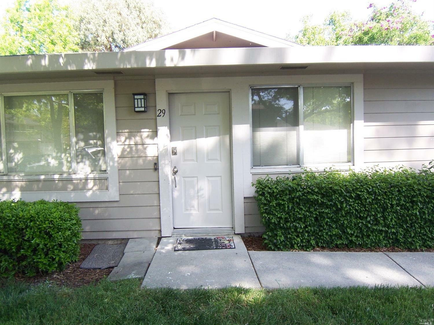 Property Photo: 29 Inyo Circle CA 94947