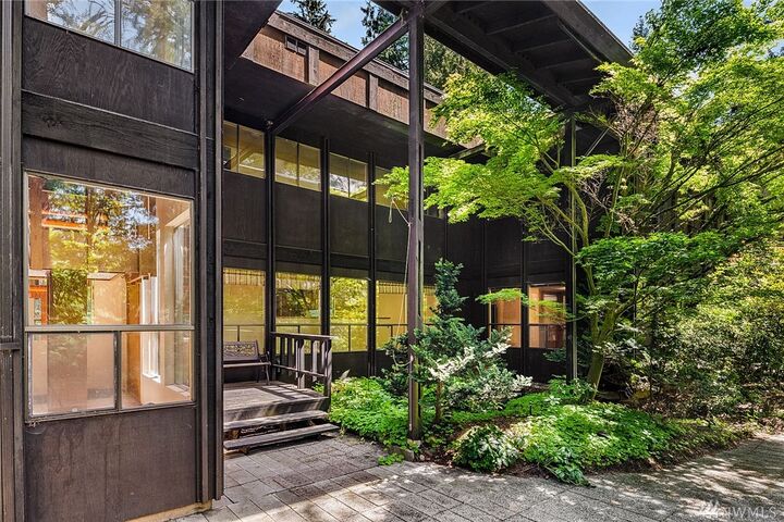 Property Photo: 22026 215th Ave SE WA 98038