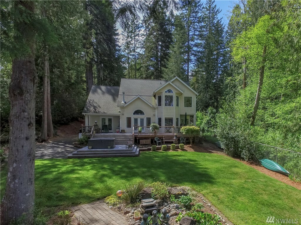 Property Photo:  2031 E Mason Lake Dr E  WA 98546 