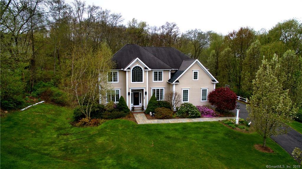 Property Photo: 190 Speno Ridge CT 06067