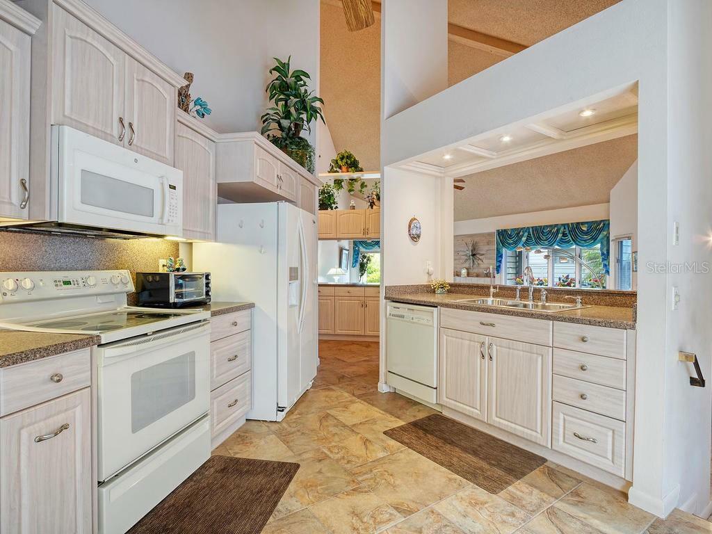 Property Photo:  10457 Longwood Drive  FL 33777 