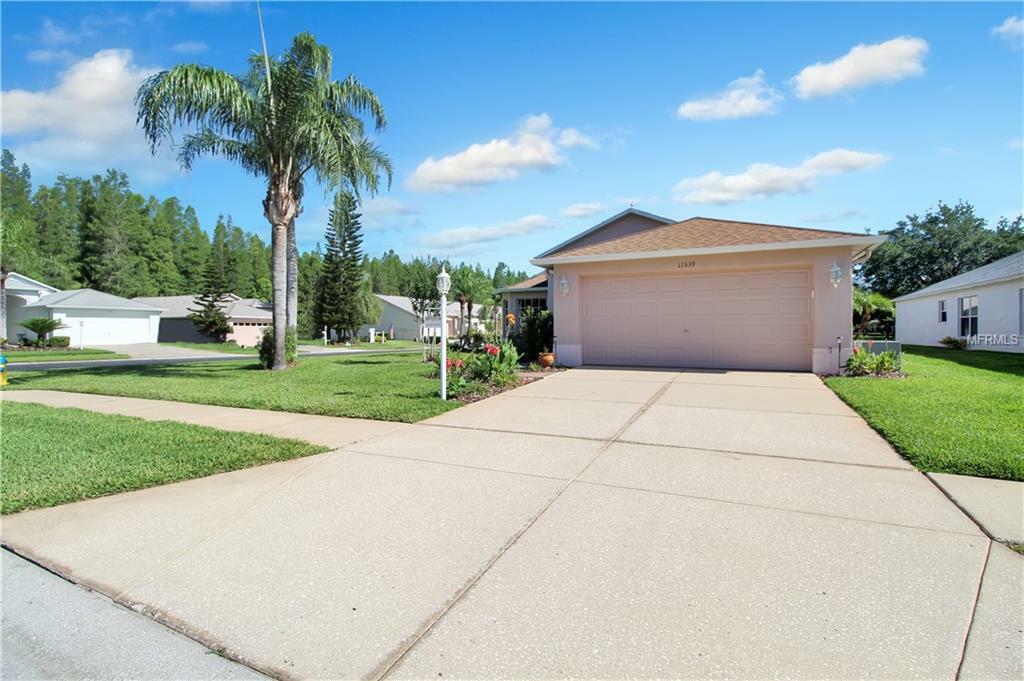 Property Photo:  11539 Weaver Park Ct  FL 34655 