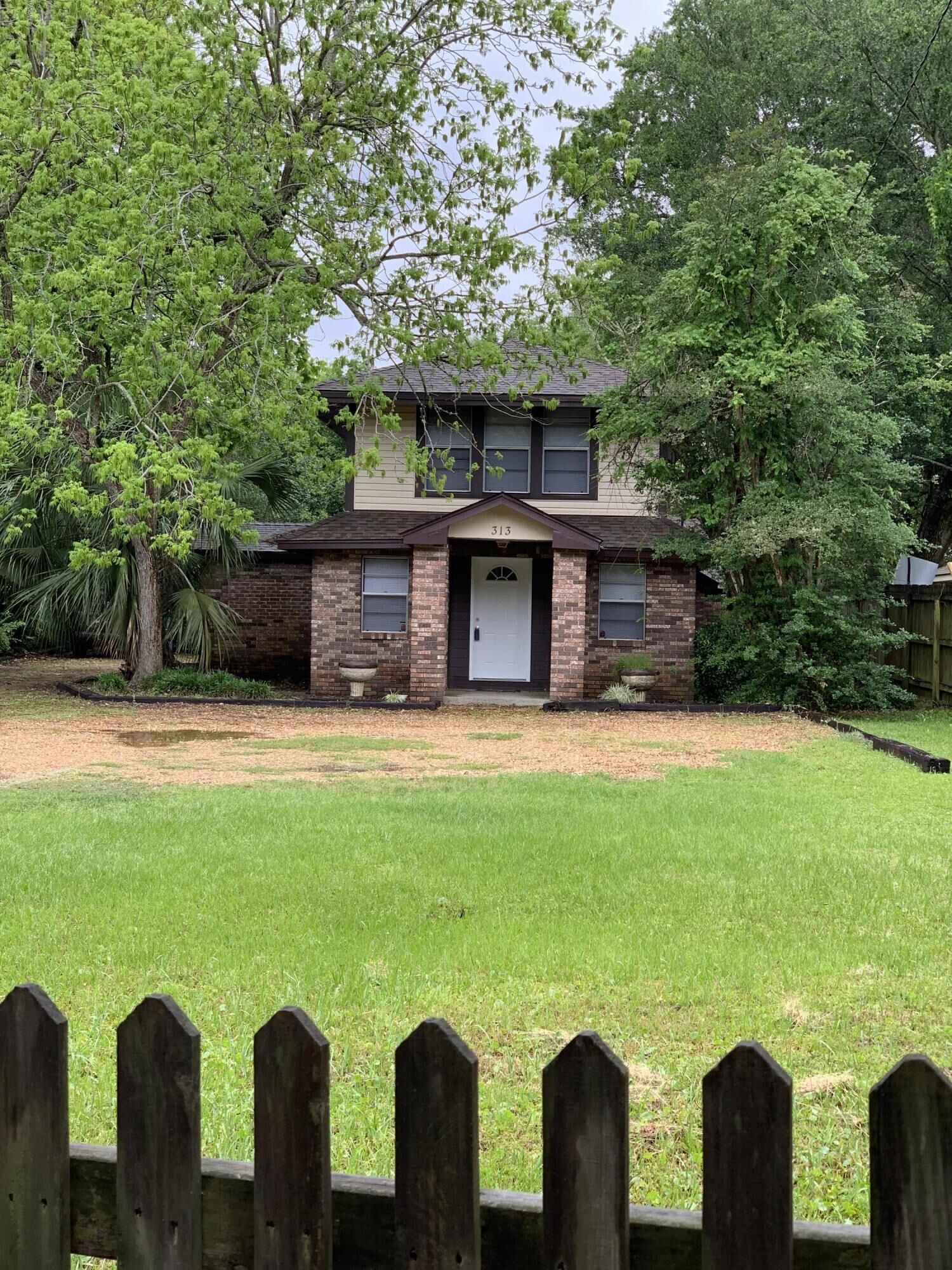 Property Photo:  313 Texas Avenue  MS 39507 