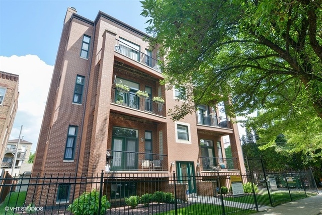 Property Photo: 1615 North Claremont Avenue 3S IL 60647