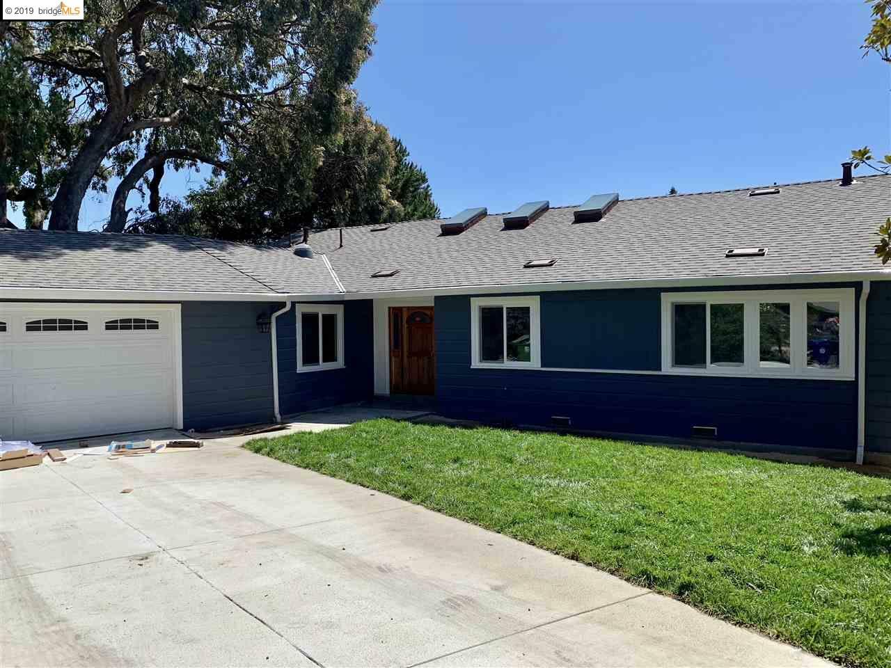 Property Photo:  701 Hancock Way  CA 94530 