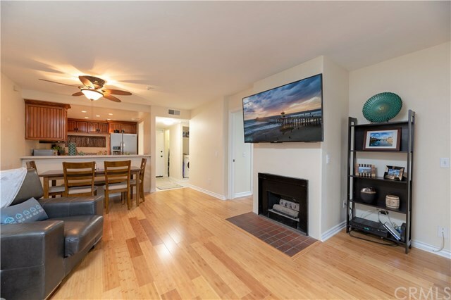 Property Photo:  550 Orange Avenue 109  CA 90802 