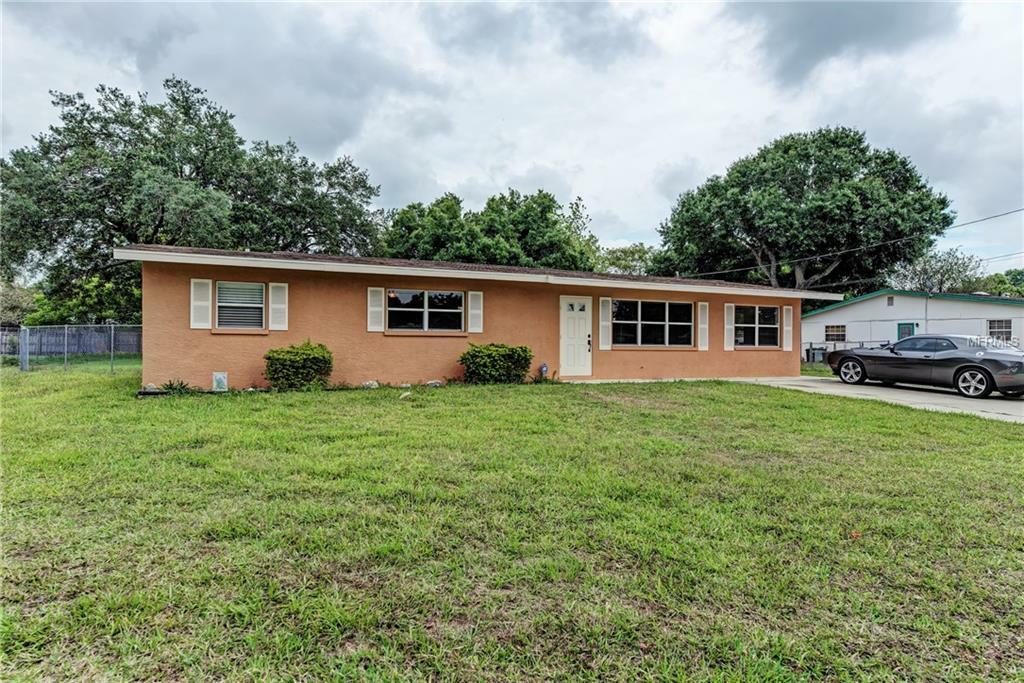 Property Photo:  5405 3rd Street E  FL 34203 