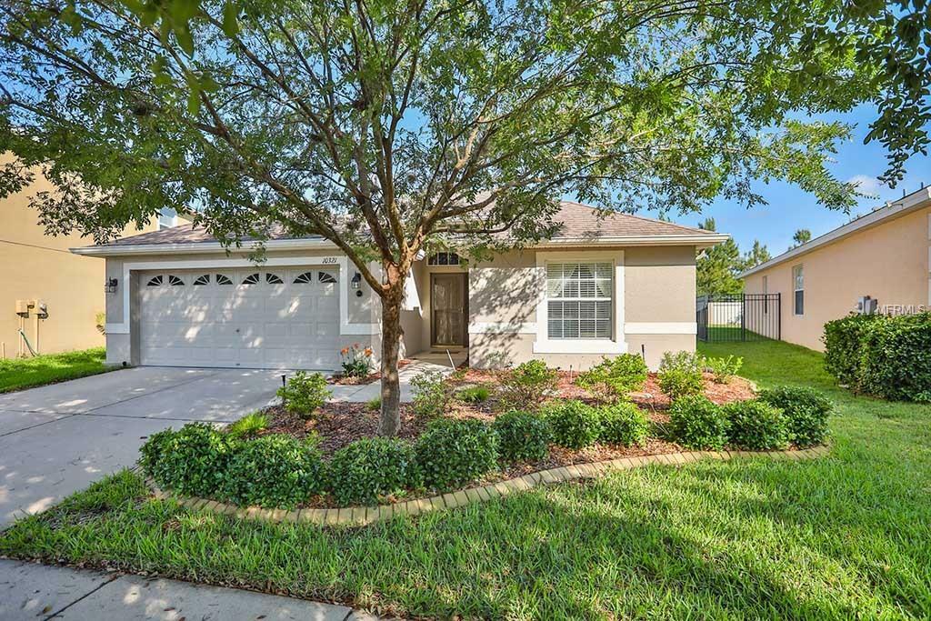 Property Photo:  10321 Celtic Ash Drive  FL 33573 