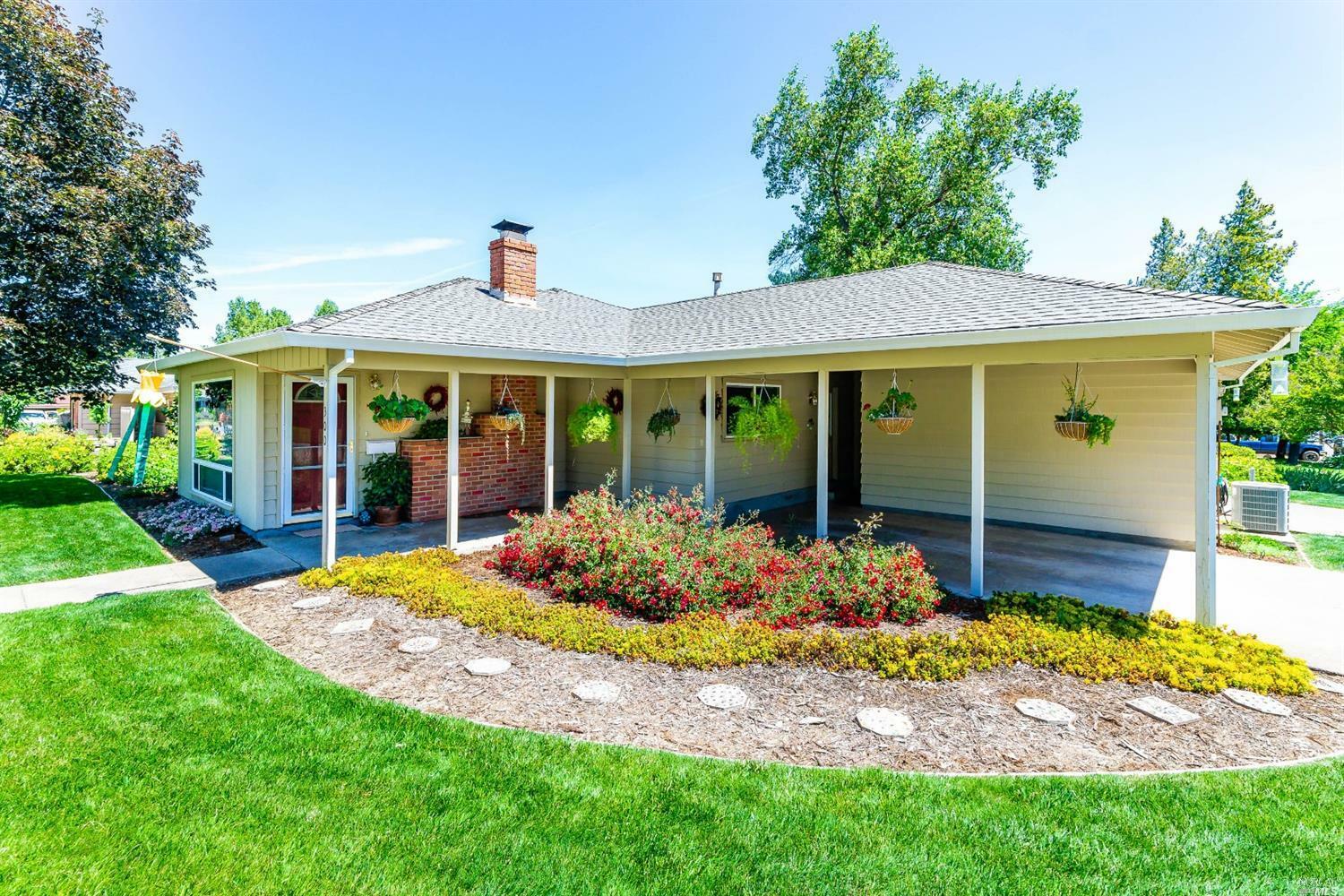 Property Photo: 300 Laws Avenue CA 95482