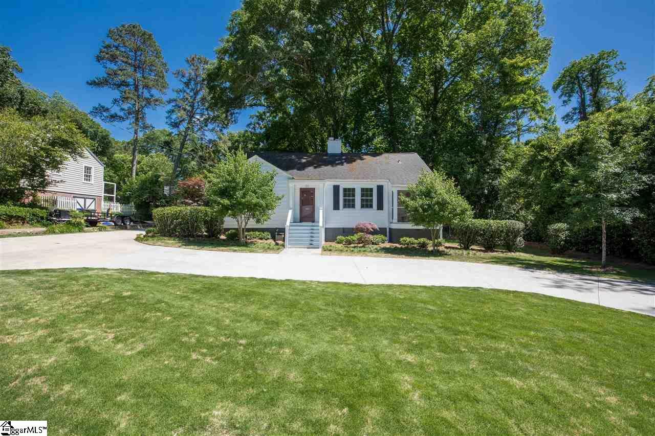 Property Photo:  130 E Tallulah Drive  SC 29605 