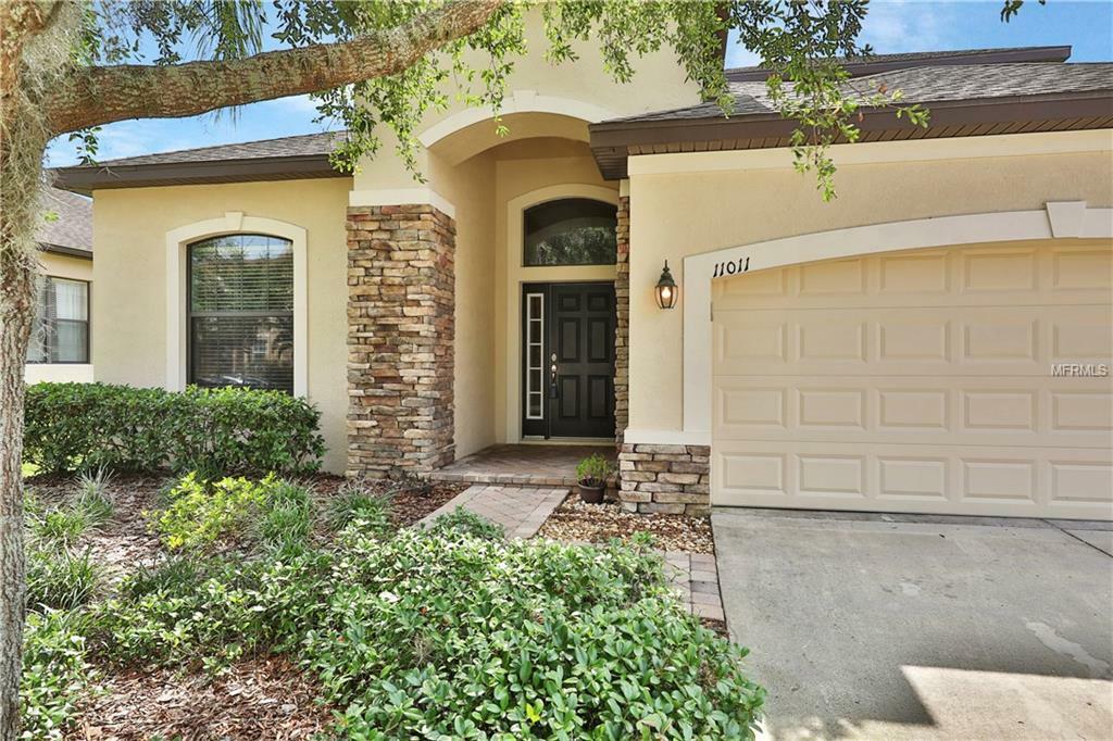 Property Photo:  11011 Wembley Landing Drive  FL 33547 