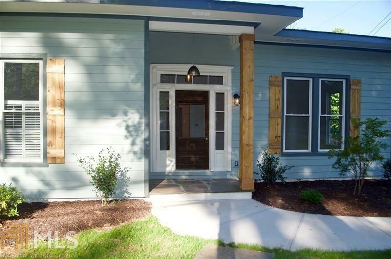 Property Photo: 607 S Main Street GA 30143