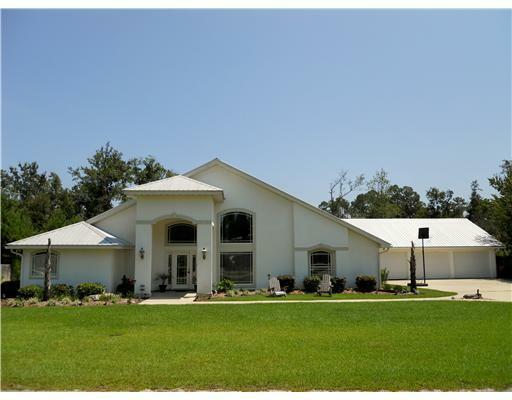 Property Photo:  732 Ahi Drive  MS 39525 