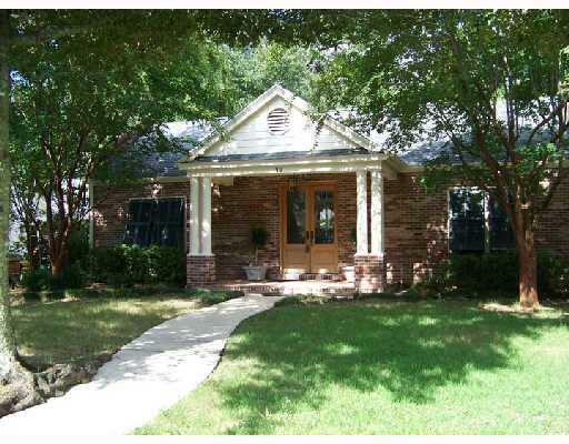 Property Photo: 15 Old Oak Lane MS 39507