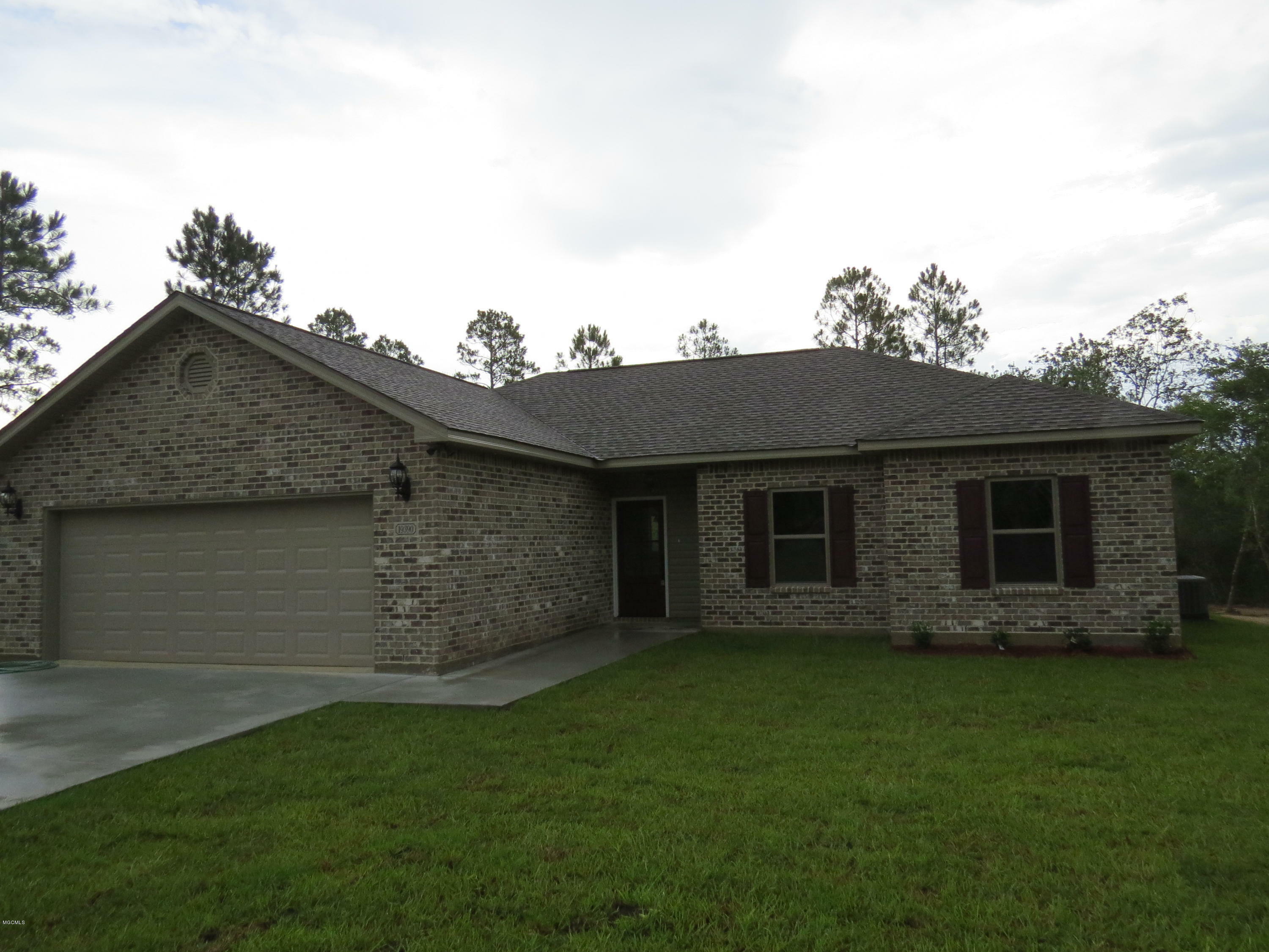 Property Photo: 19390 Fenton Dedeaux Road MS 39556