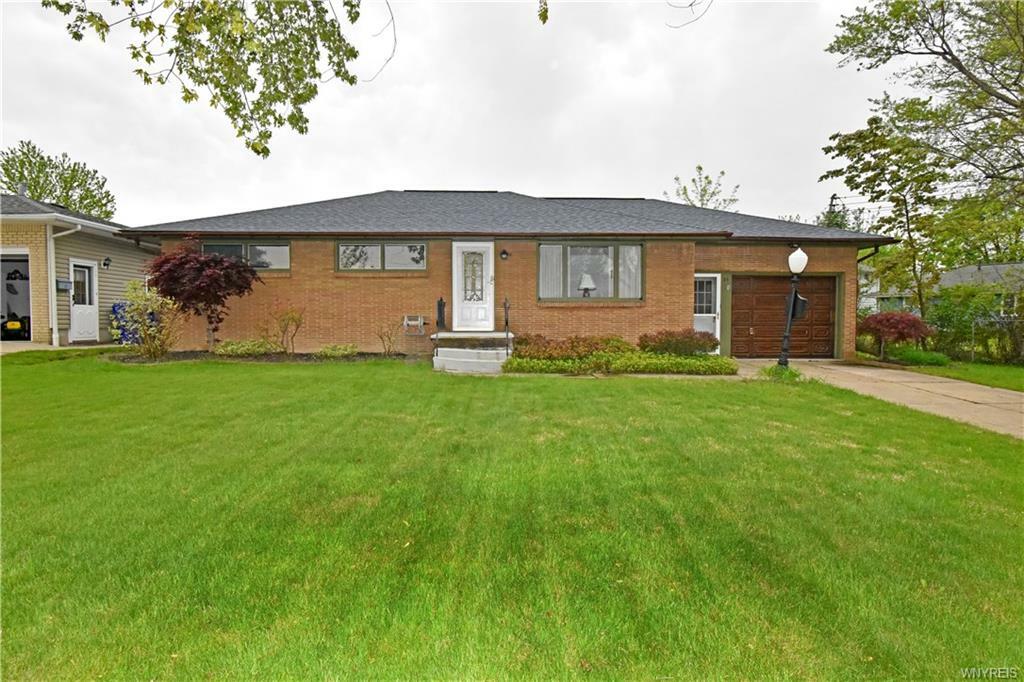 Property Photo: 25 Marlin Drive NY 14224