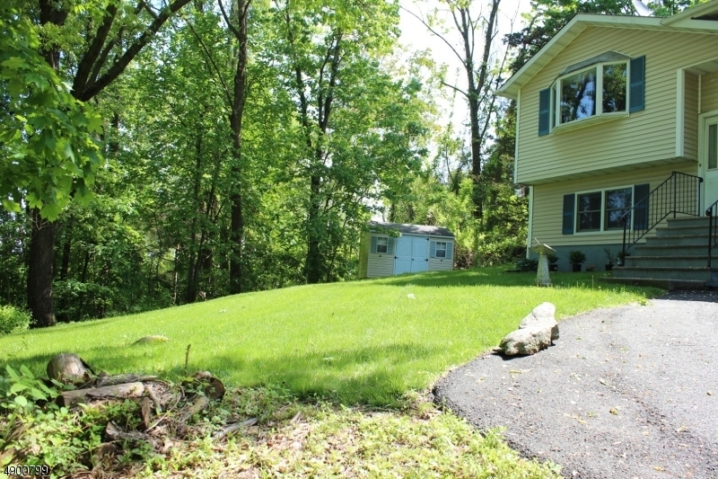 Property Photo:  2 Nimbus Dr  NJ 07462 