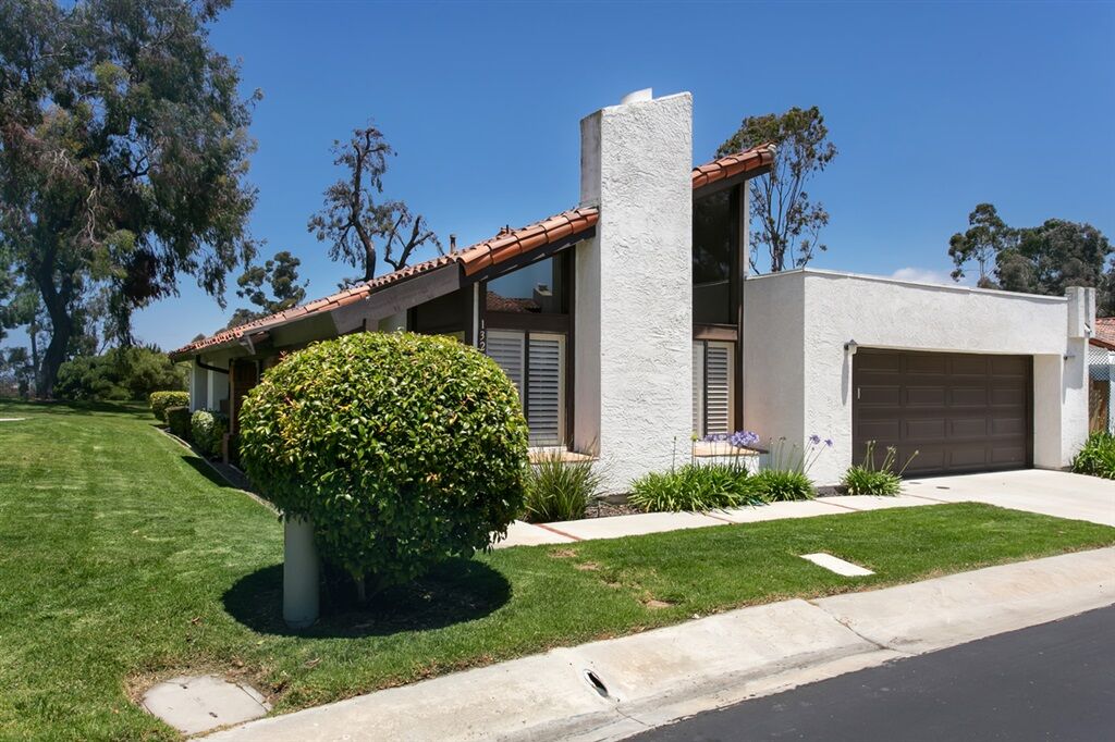 Property Photo:  1322 Camino Teresa  CA 92075 