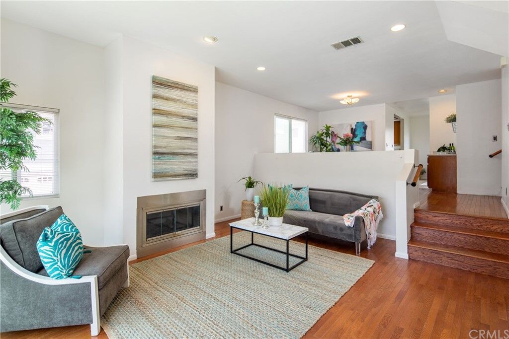 Property Photo: 2235 241 Street 7 CA 90717