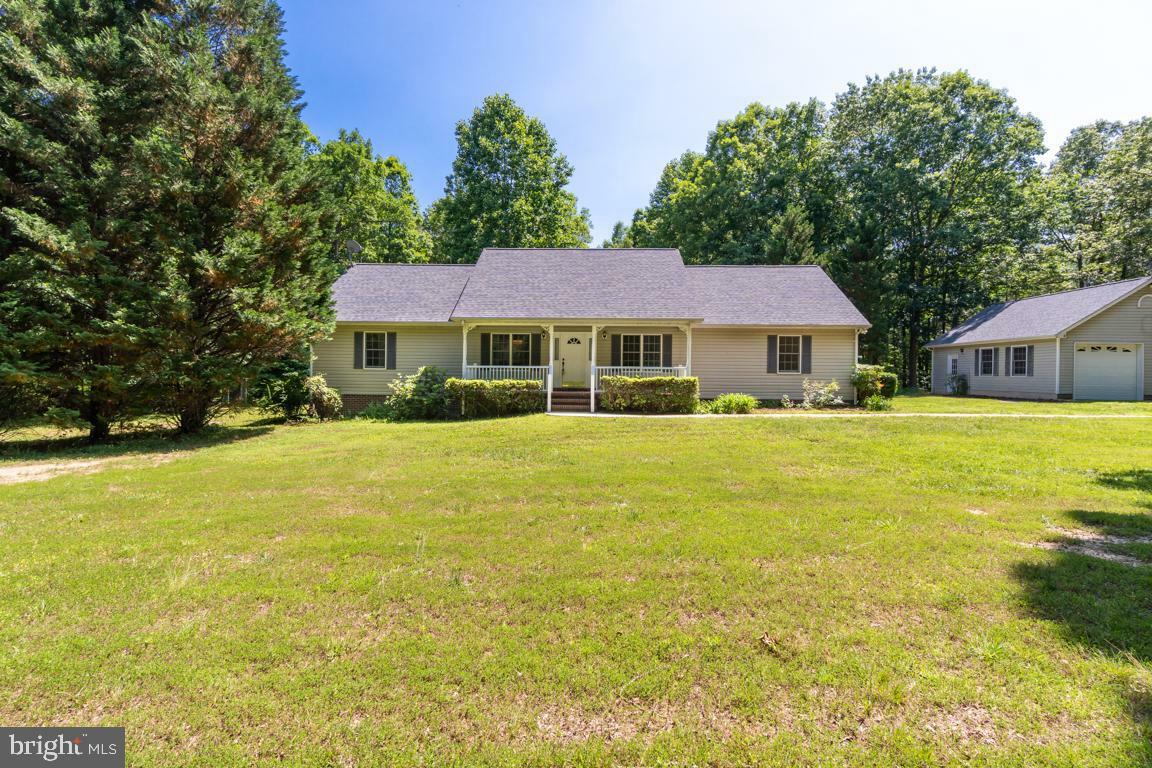 Property Photo:  6900 Fox Ridge Road  VA 22551 