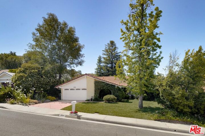 28834 Barragan St  Agoura Hills CA 91301 photo