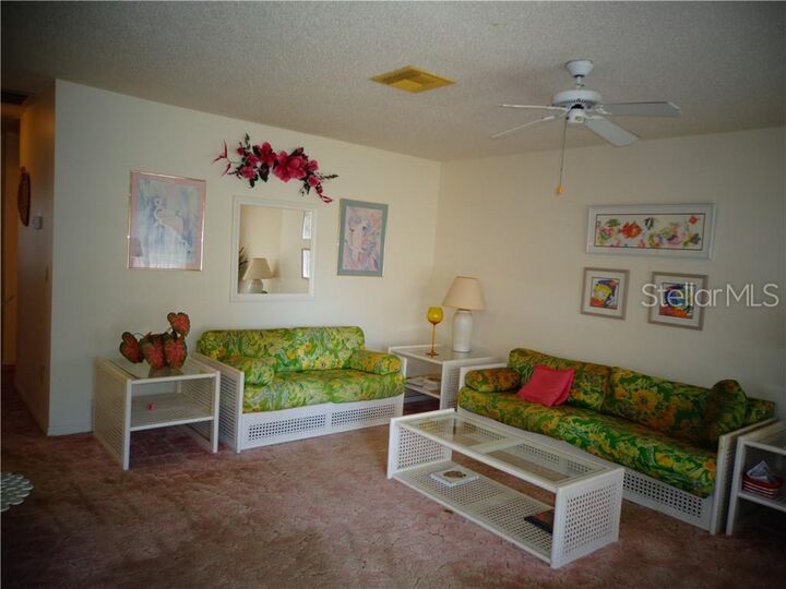 Property Photo: 402 Flanborough Trail A FL 33573