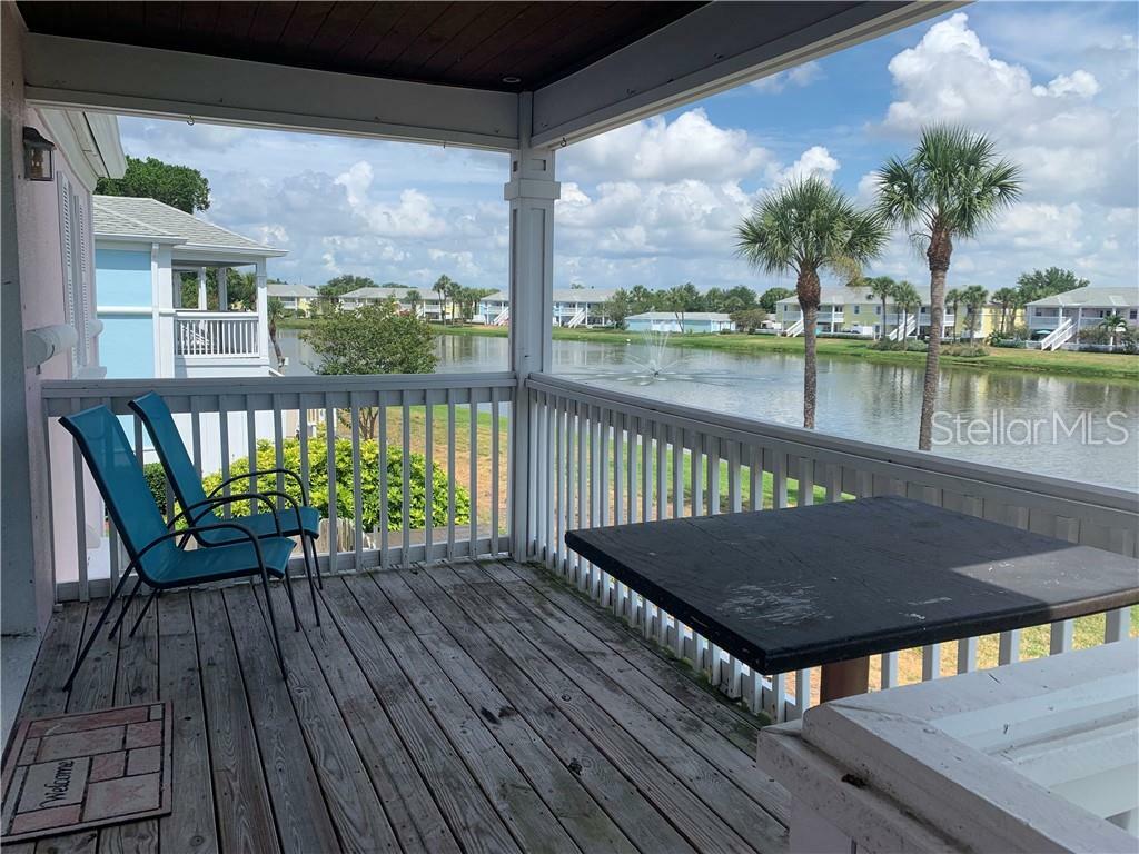 Property Photo:  213 Sea Horse Drive SE C  FL 33705 