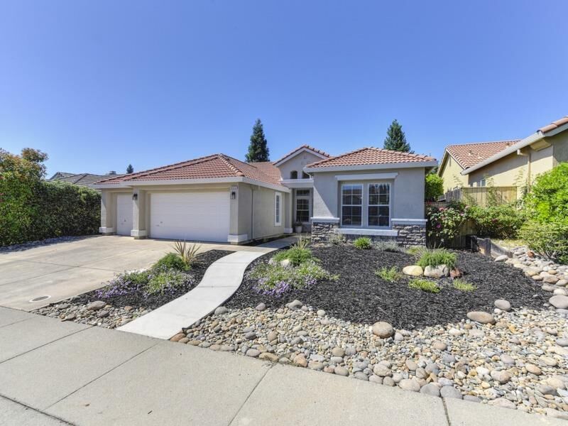 Property Photo: 6222 Summer Cloud Drive CA 95765