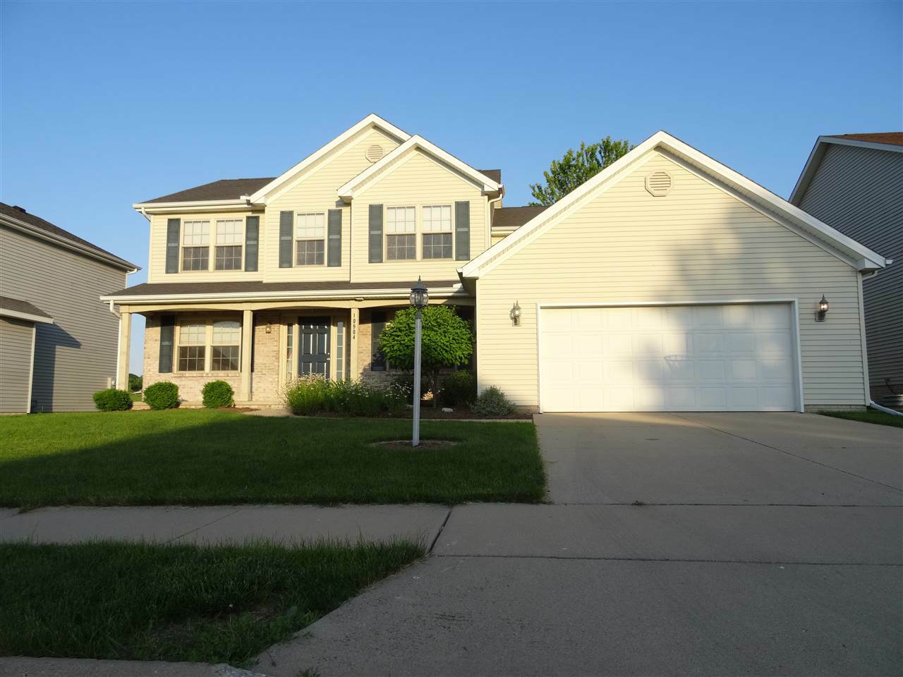 Property Photo:  10904 N Crestpoint  IL 61525 