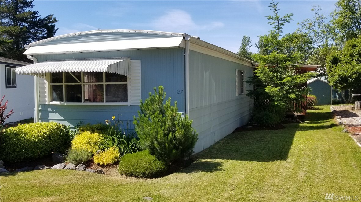 Property Photo: 4000 Flynn St 27 WA 98229