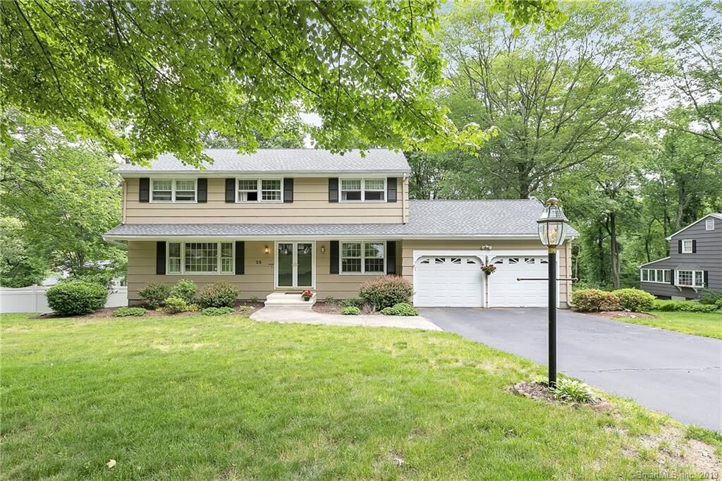 Property Photo:  35 Brookside Drive  CT 06611 