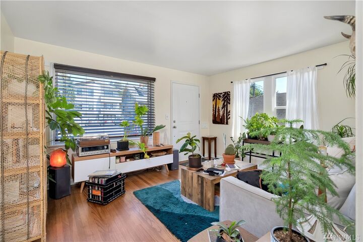 Property Photo:  6039 5th Ave NW  WA 98107 