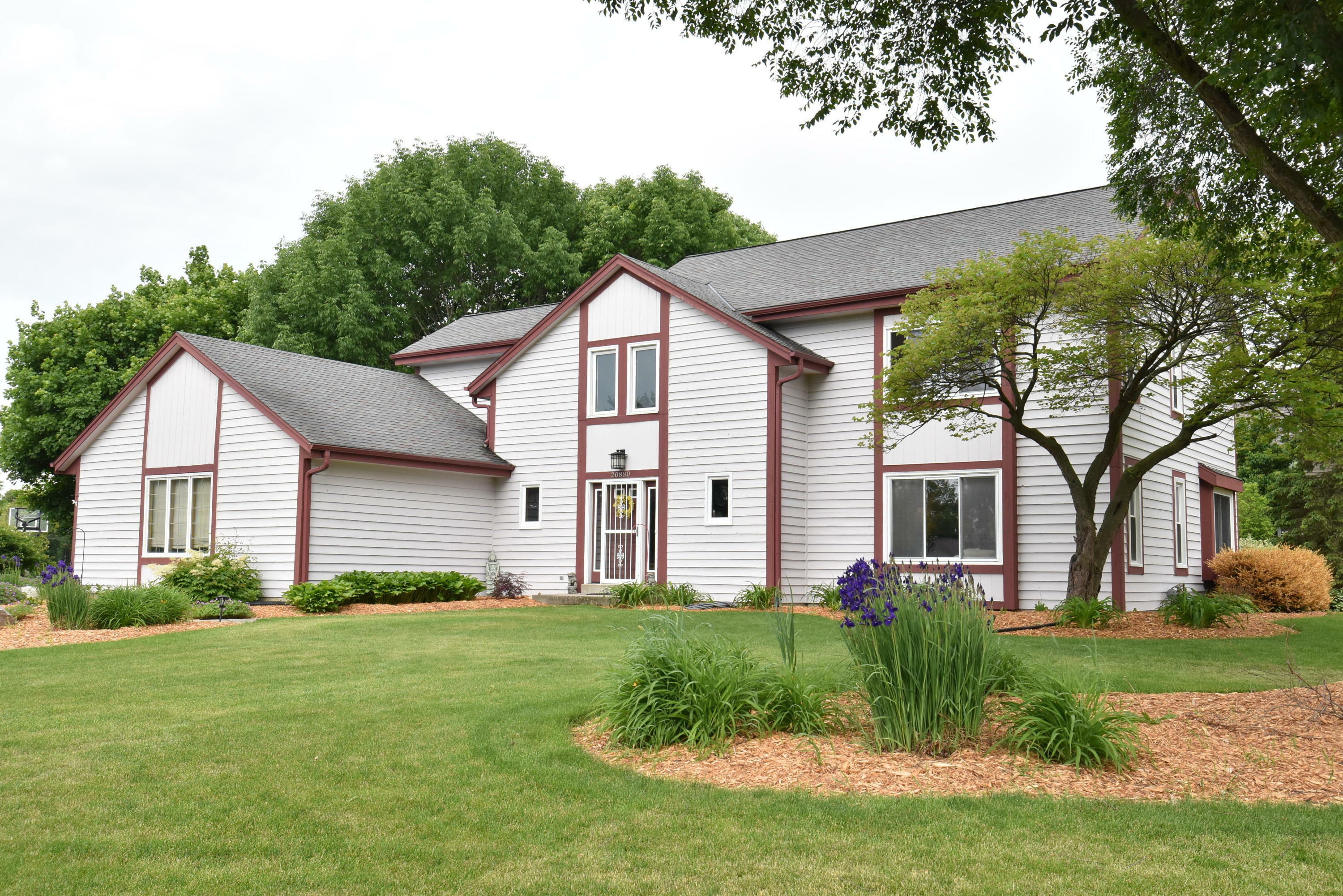 Property Photo:  20880 Carrington Ct  WI 53045 