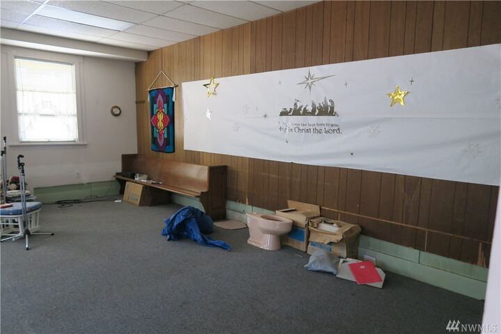 Property Photo:  1024 E 34th St  WA 98404 