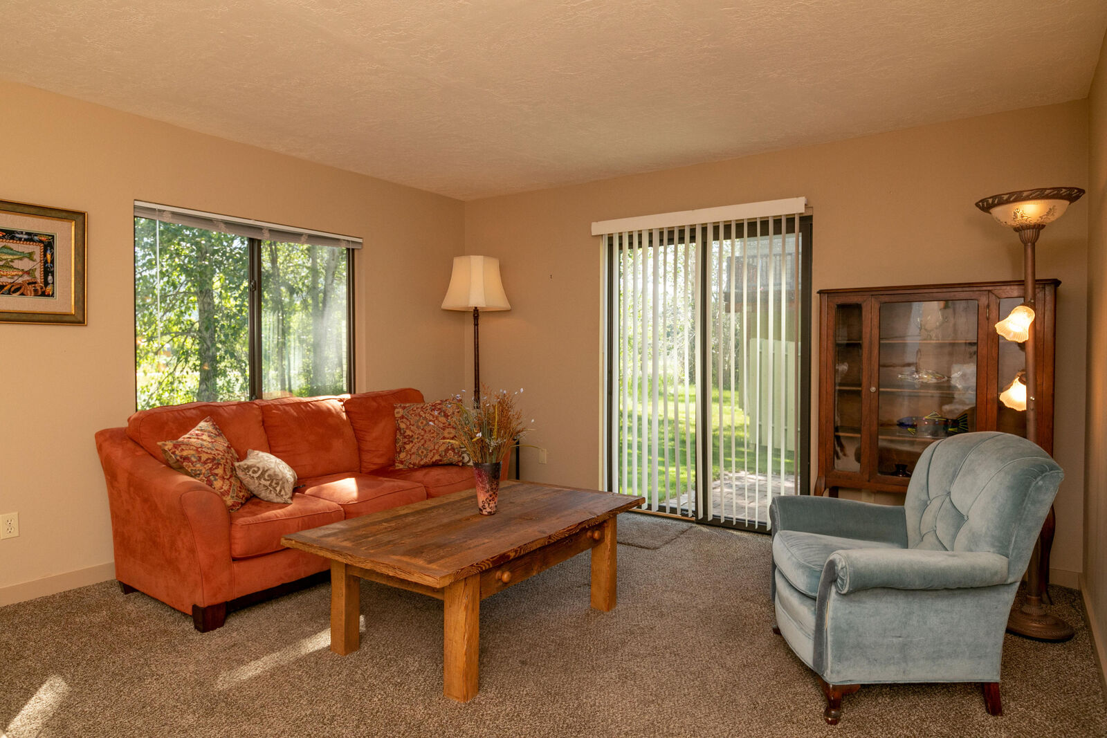 Property Photo: 602 S 4th Ave B ID 83333