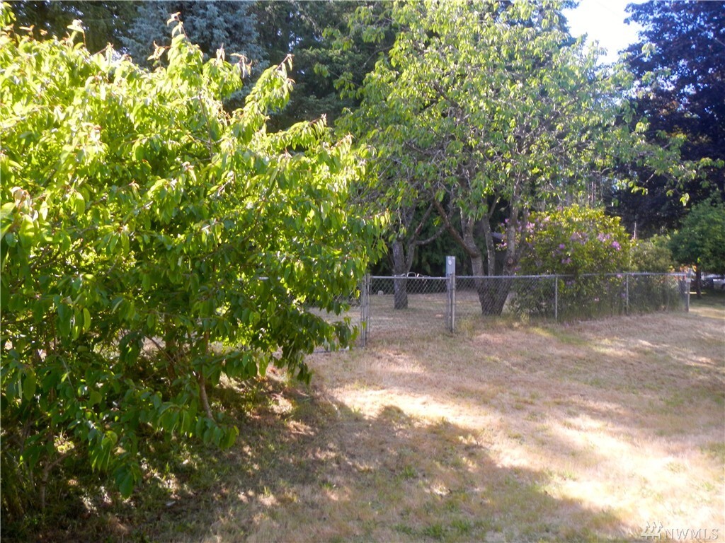 Property Photo: 81 Fern Wy WA 98325